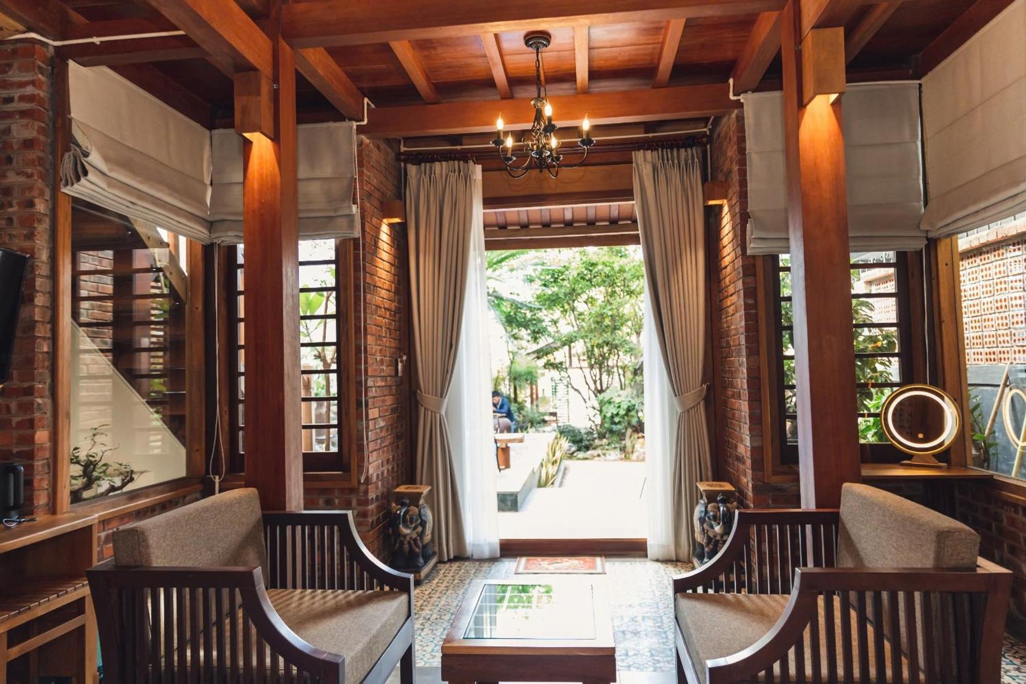 Gahi Homestay Hue Exterior photo
